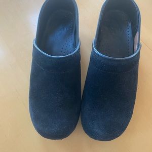 Dansko suede clogs - black - 38